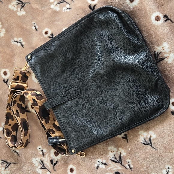 NWT Simply Southern Leopard Print Crossbody Satchel Bag - Picture 3 of 6